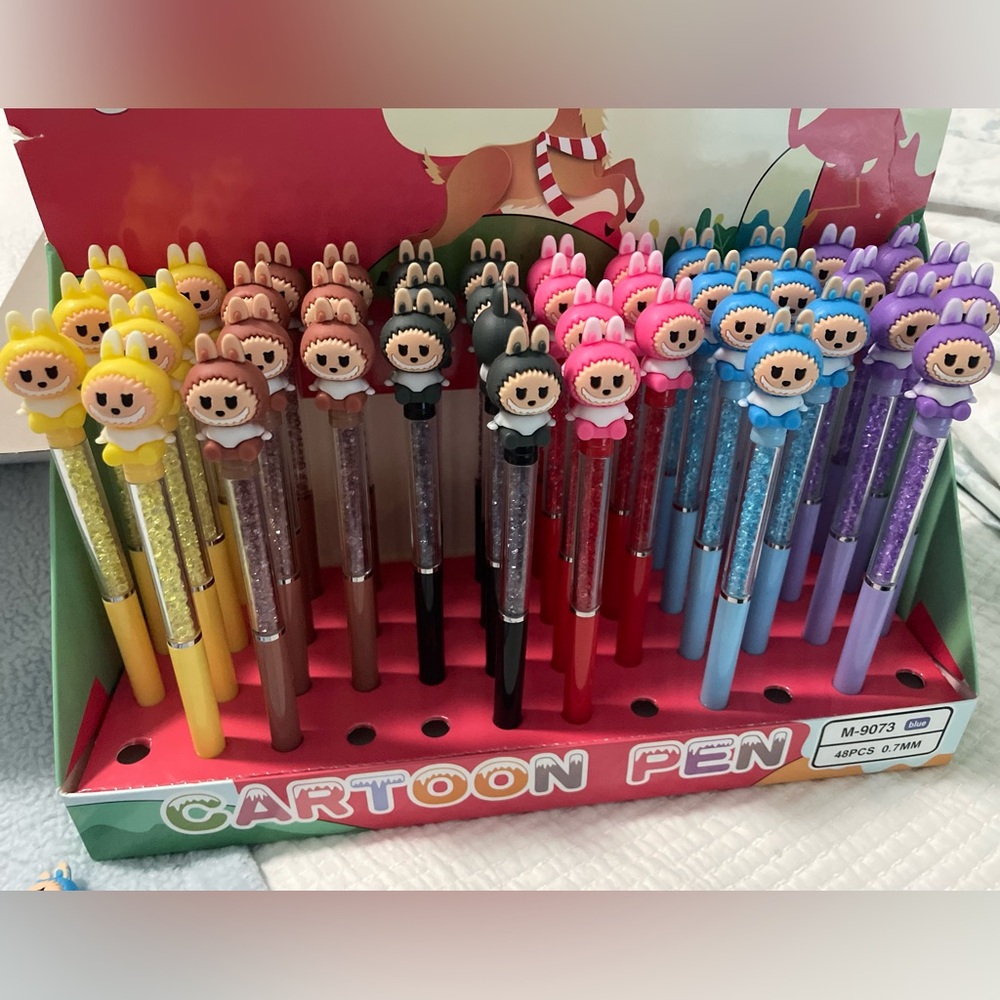Pen set of 6!!! Cute LABUBU Monster Top Glitter Pens